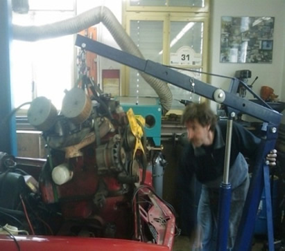 Ausbau Motor